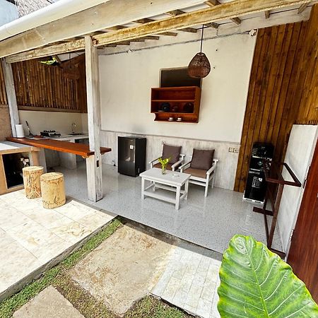D'Gilian Bungalow Gili Trawangan Kültér fotó